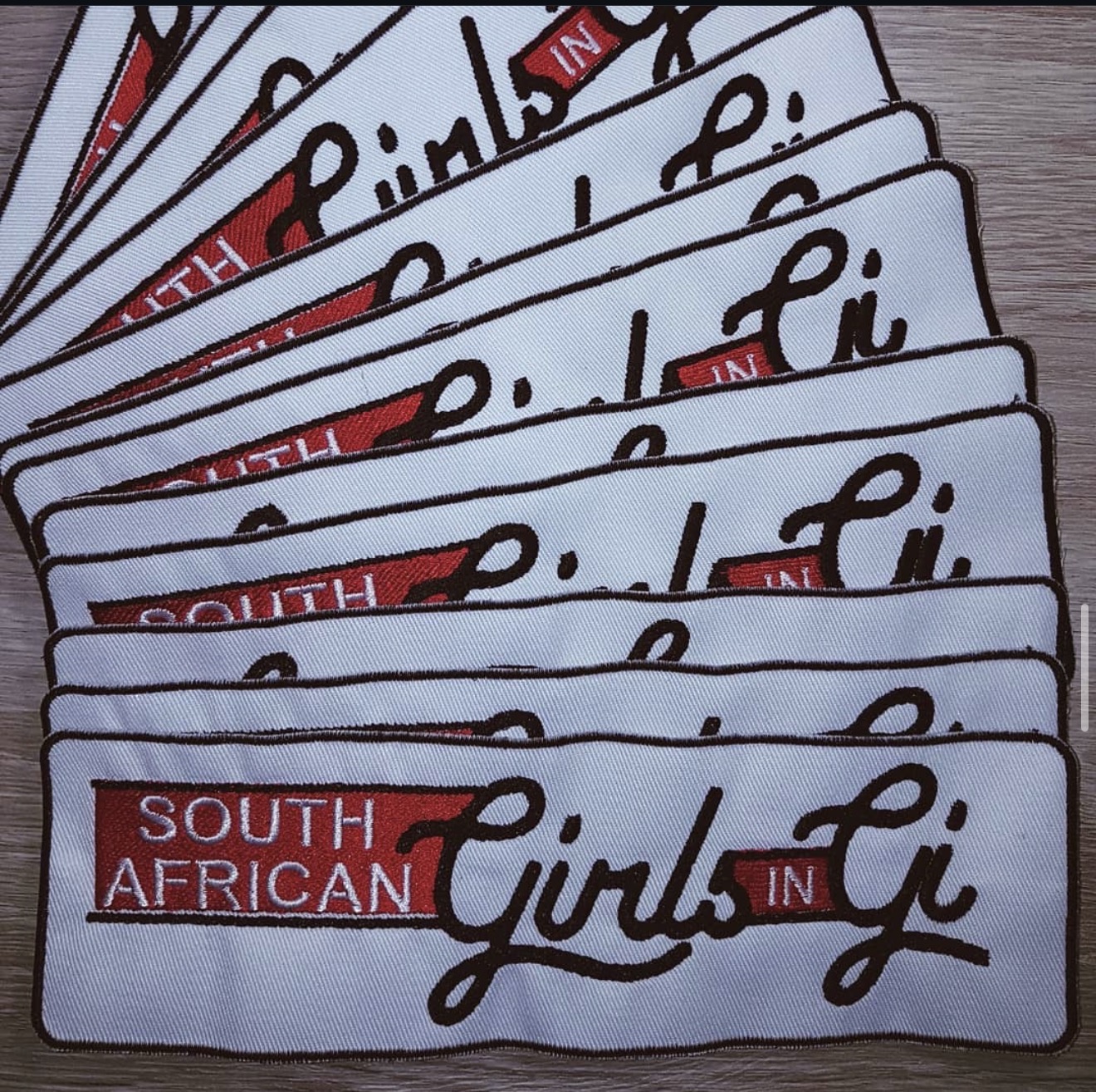 Folded SAGIG gi with embroidered patch